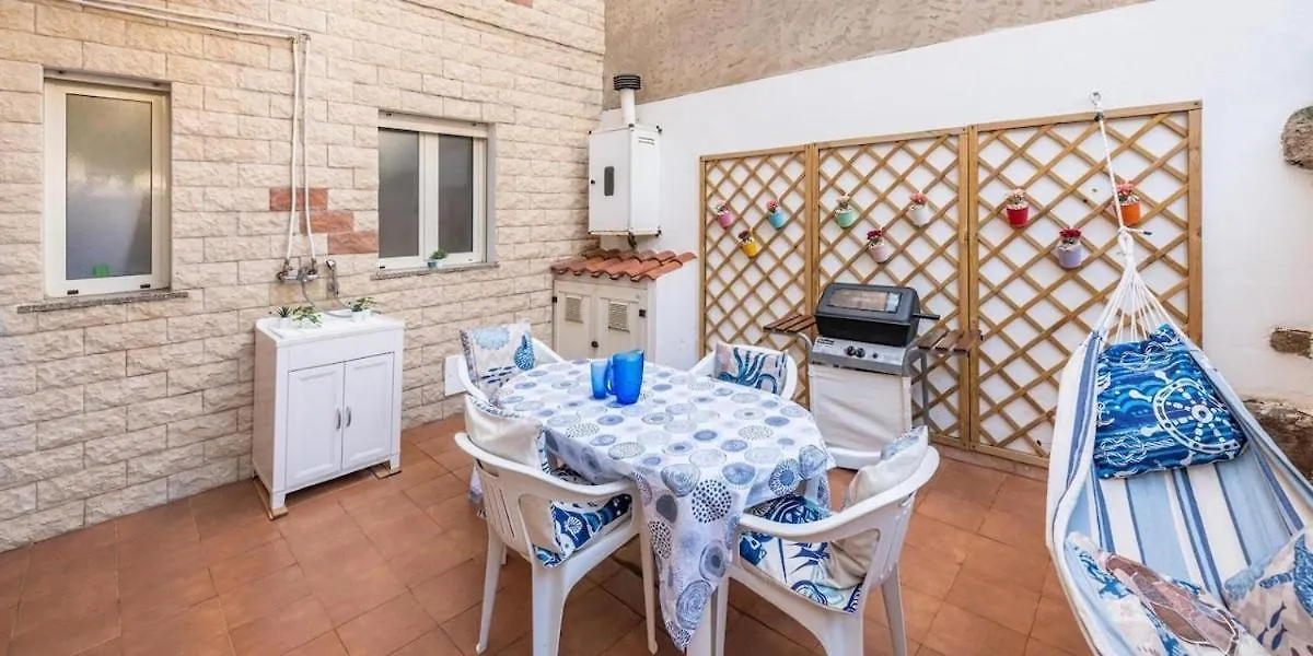 Domo Coro E Bentu Apartment Sant'Antioco