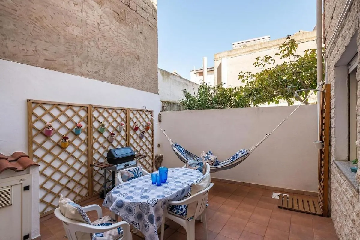 Domo Coro E Bentu Apartment Sant'Antioco
